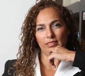 מגי הלפרין יור (משותפת)